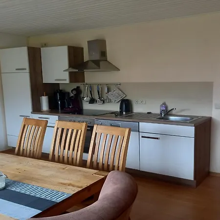 Apartman Grosse Ferienwohnung In Stormbruch Mit Terrasse Stormbruch