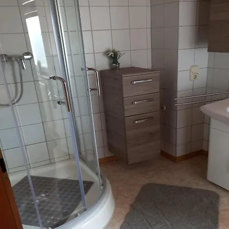 Grosse Ferienwohnung In Stormbruch Mit Terrasse Daire